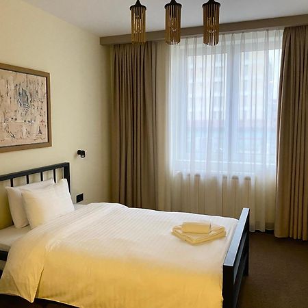 Hotel Sun ロズニツァ エクステリア 写真