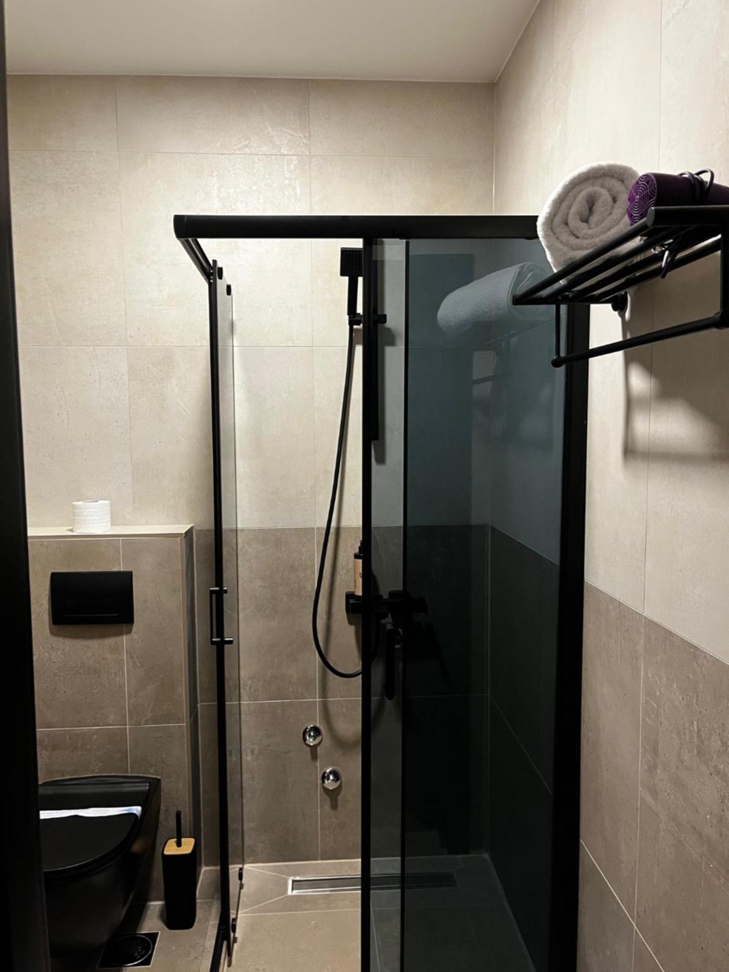 Hotel Sun ロズニツァ エクステリア 写真